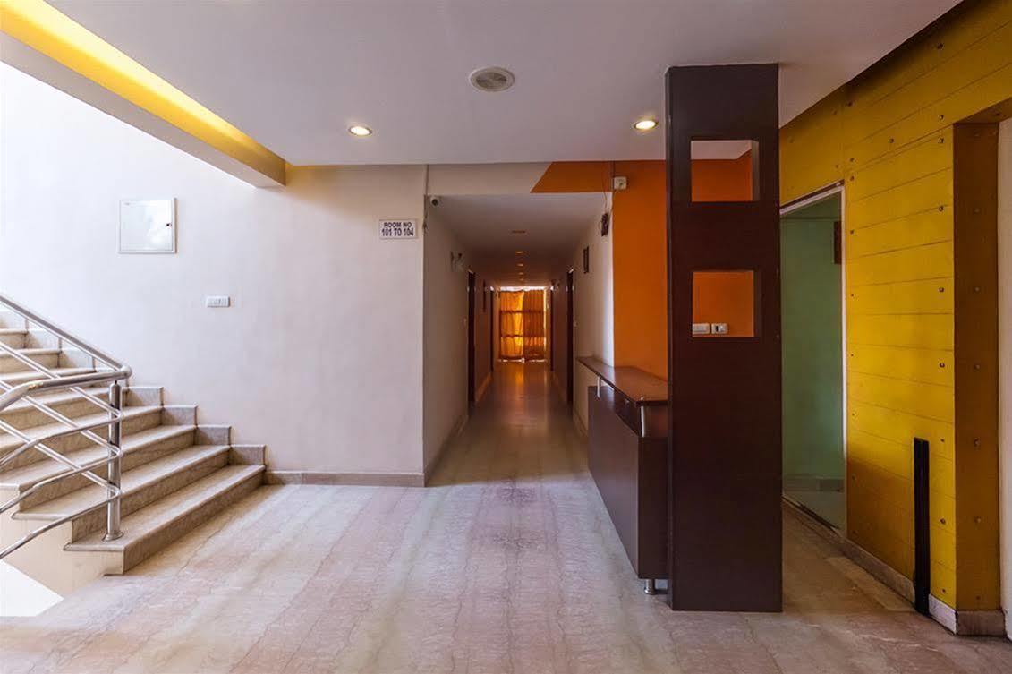 Hotel Vandematharam バンガロール エクステリア 写真