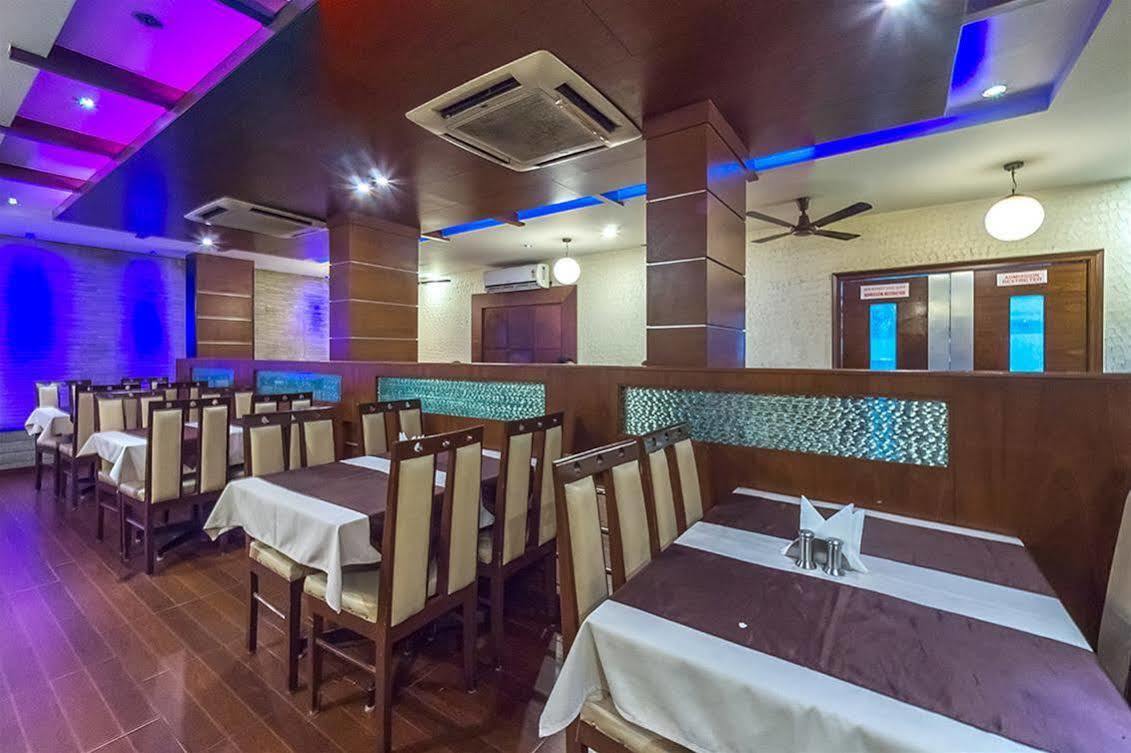Hotel Vandematharam バンガロール エクステリア 写真